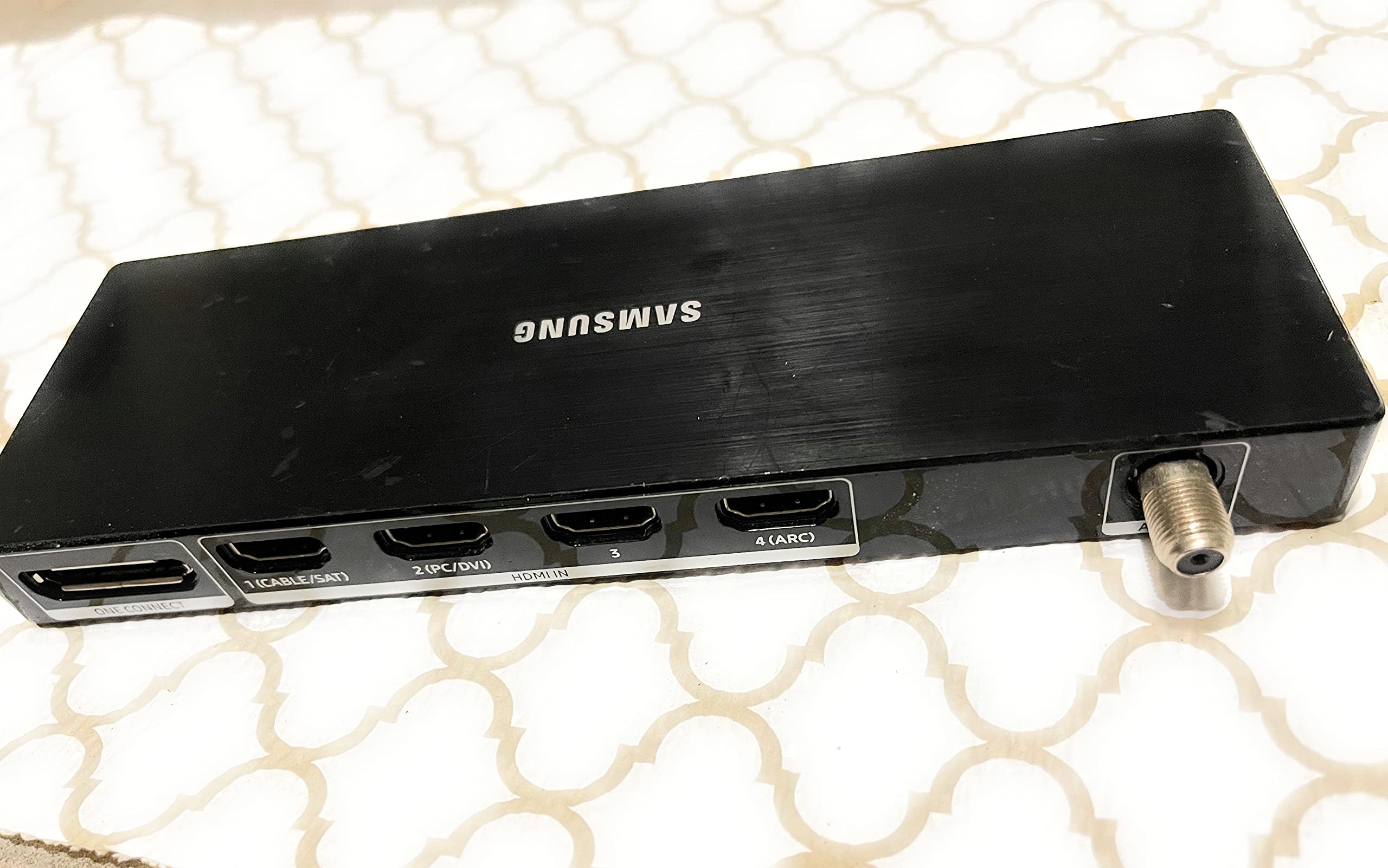 Samsung One Connect Box BN9117814W